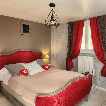 Chalet Du Moulin Cussac-Fort-Medoc 外观 照片