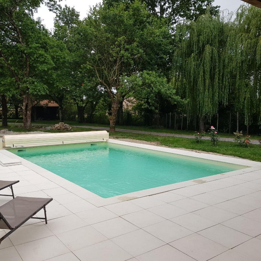 Chalet Du Moulin Cussac-Fort-Medoc 外观 照片